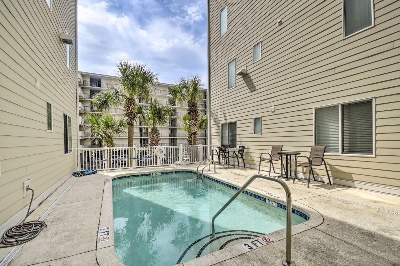 Roomy North Myrtle Beach Condo, Walk To Beach Kültér fotó